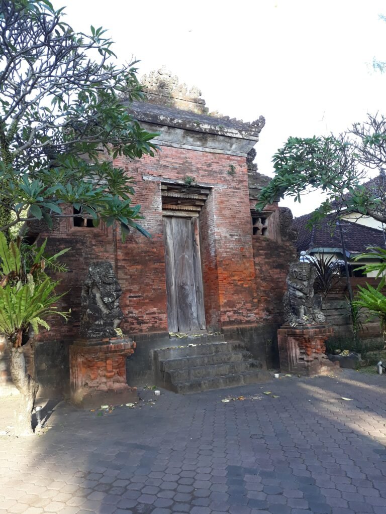 Puri Agung Jro Kuta, Bali