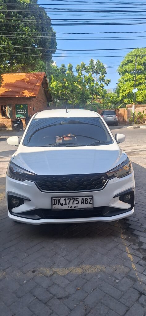 Driver vehicle photo